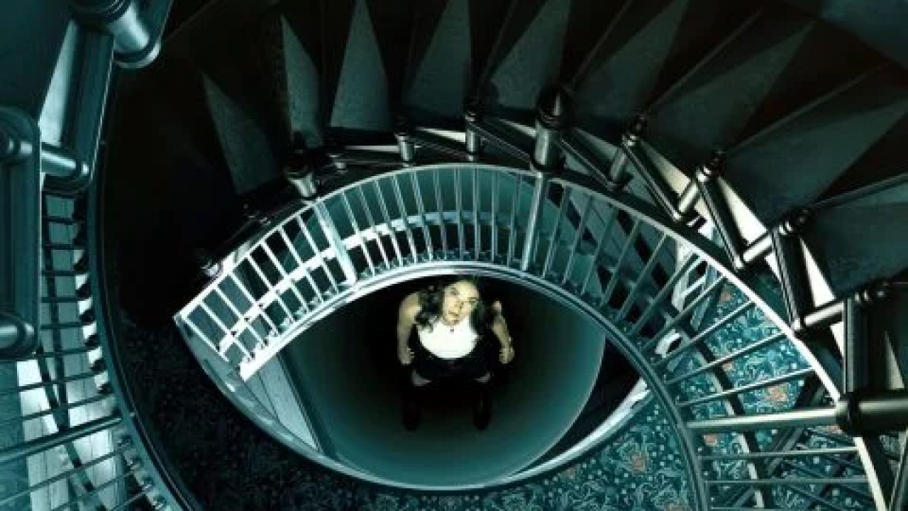 The Watchful Eye الموسم الاول الحلقة 6